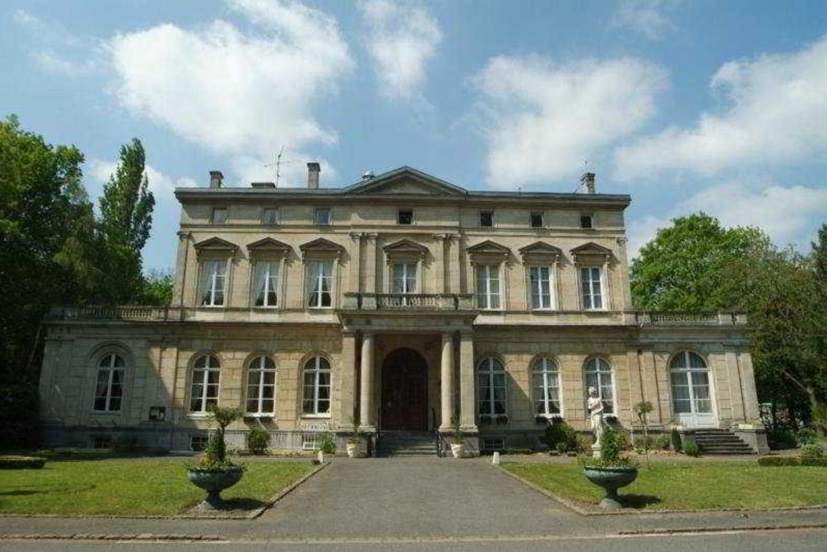 Château De La Motte Fenelon Hotel Cambrai France