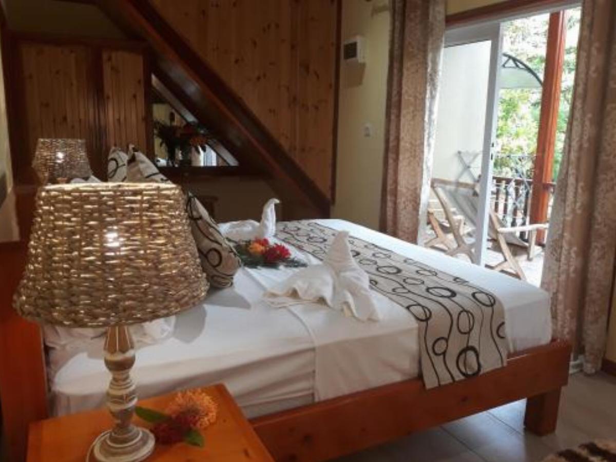 Chloe's Cottage Self-Catering Hotel La Digue Seychelles