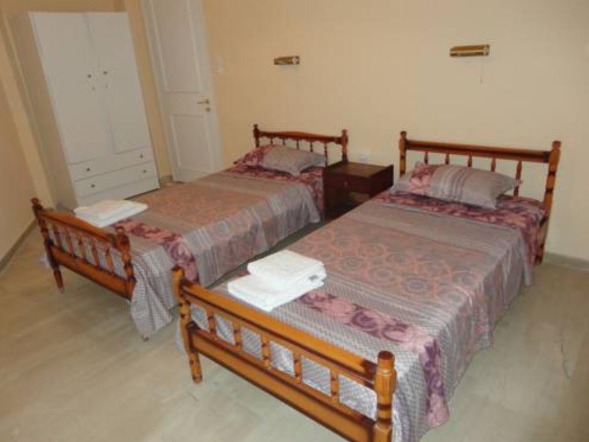 Chris Apartments Hotel Alepou Greece