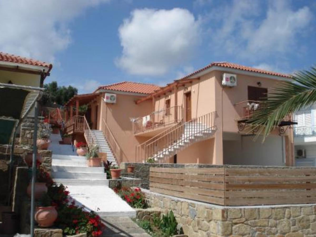 Chroma Hotel Finikounta Greece