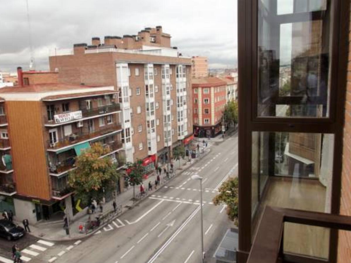 Cinque Terre Apartments Hotel Madrid Spain