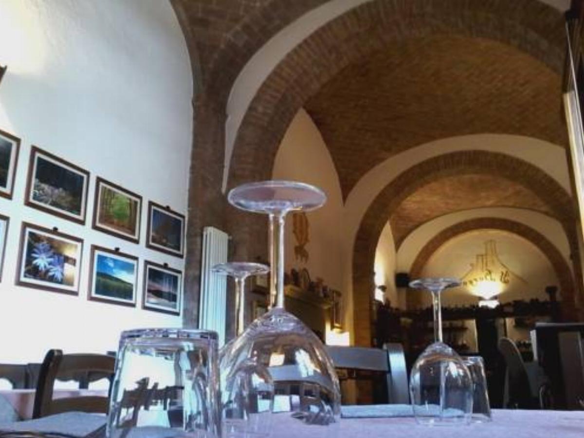 Cisterna Nel Borgo Hotel Castiglione dʼOrcia Italy