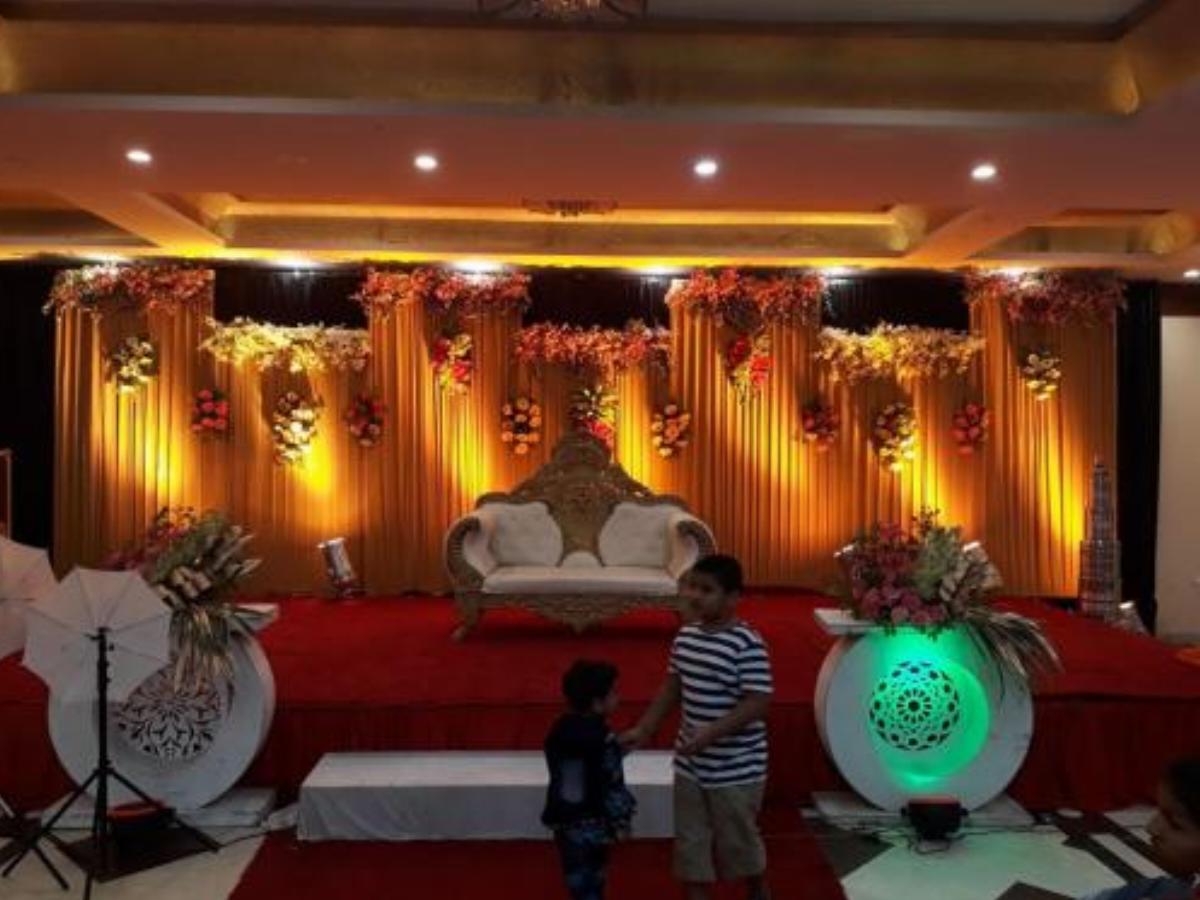 City Divine Club & Banquet Hall Hotel Bareilly India