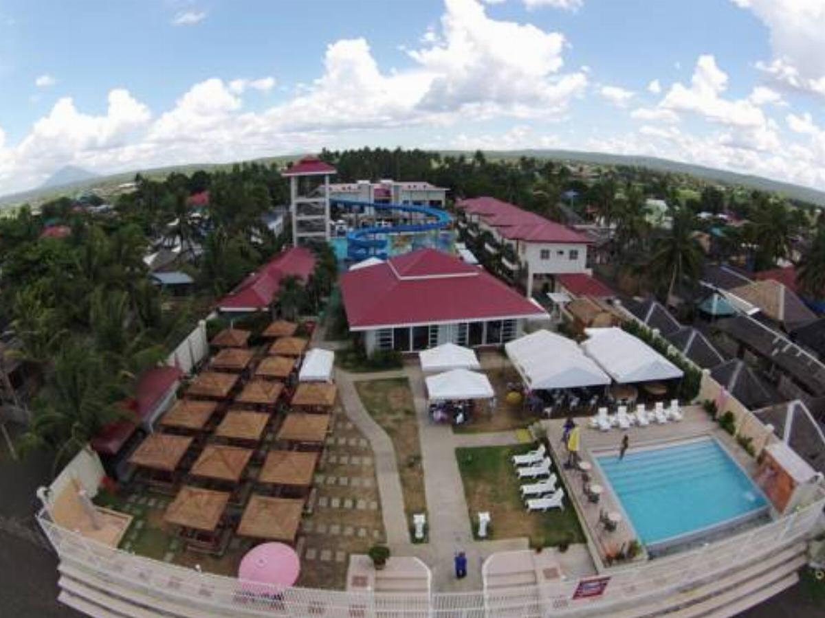 CML Beach Resort & Waterpark Hotel Lemery Philippines