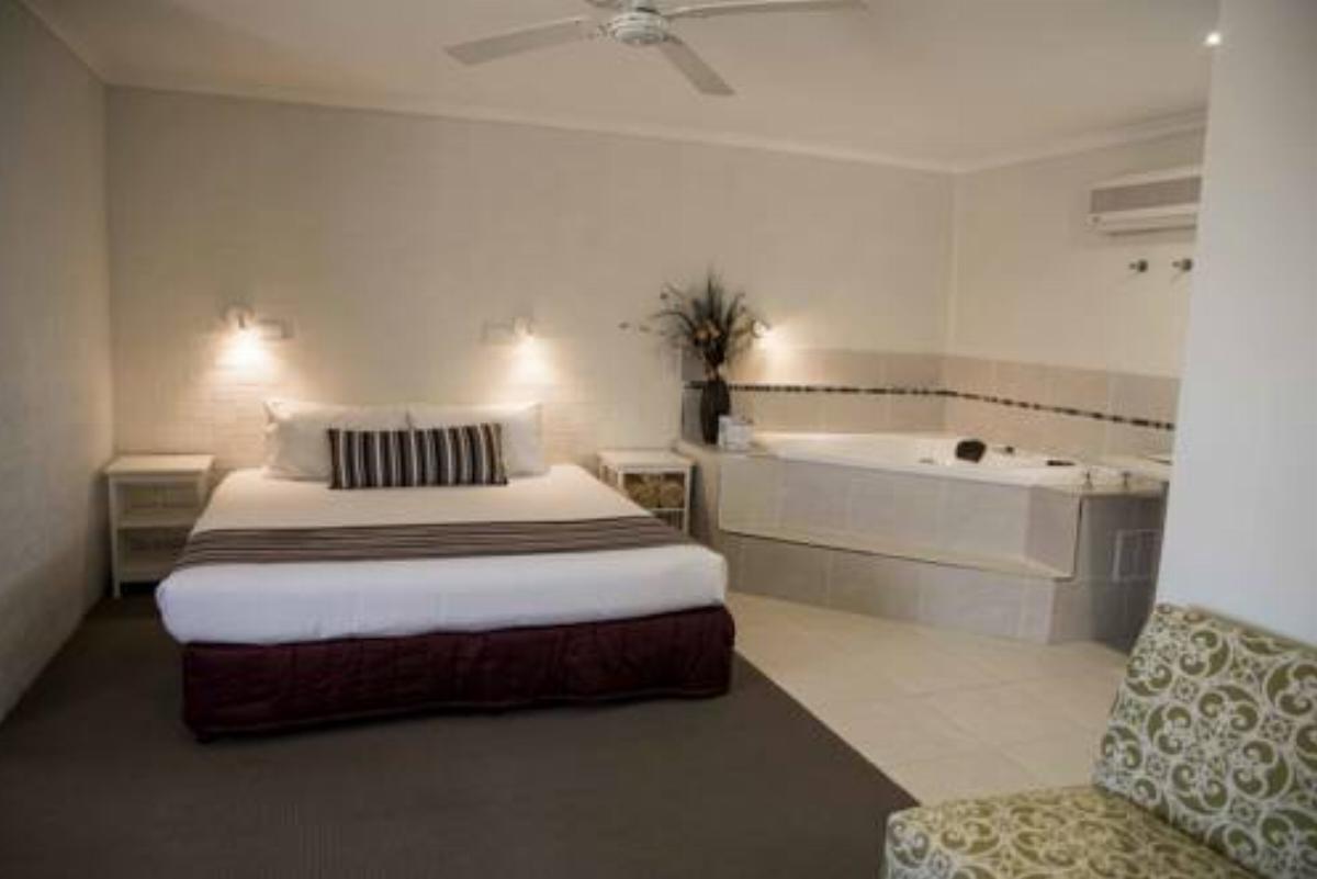 Coastal Bay Motel Hotel Coffs Harbour Australia