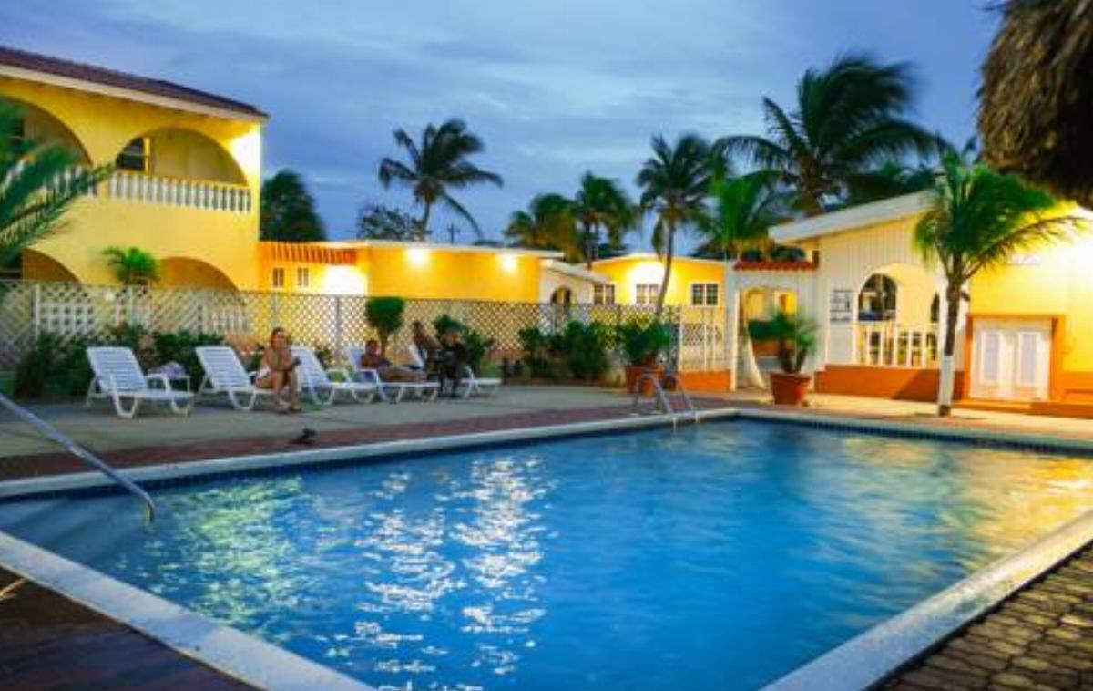 Coconut Inn Hotel Palm-Eagle Beach Aruba