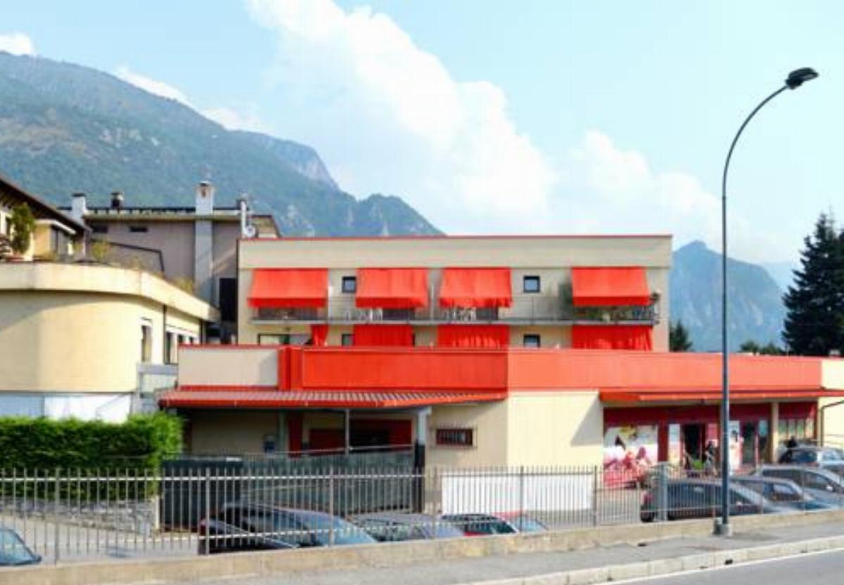 Como's Lake Mountains B&B Hotel Cremeno Italy