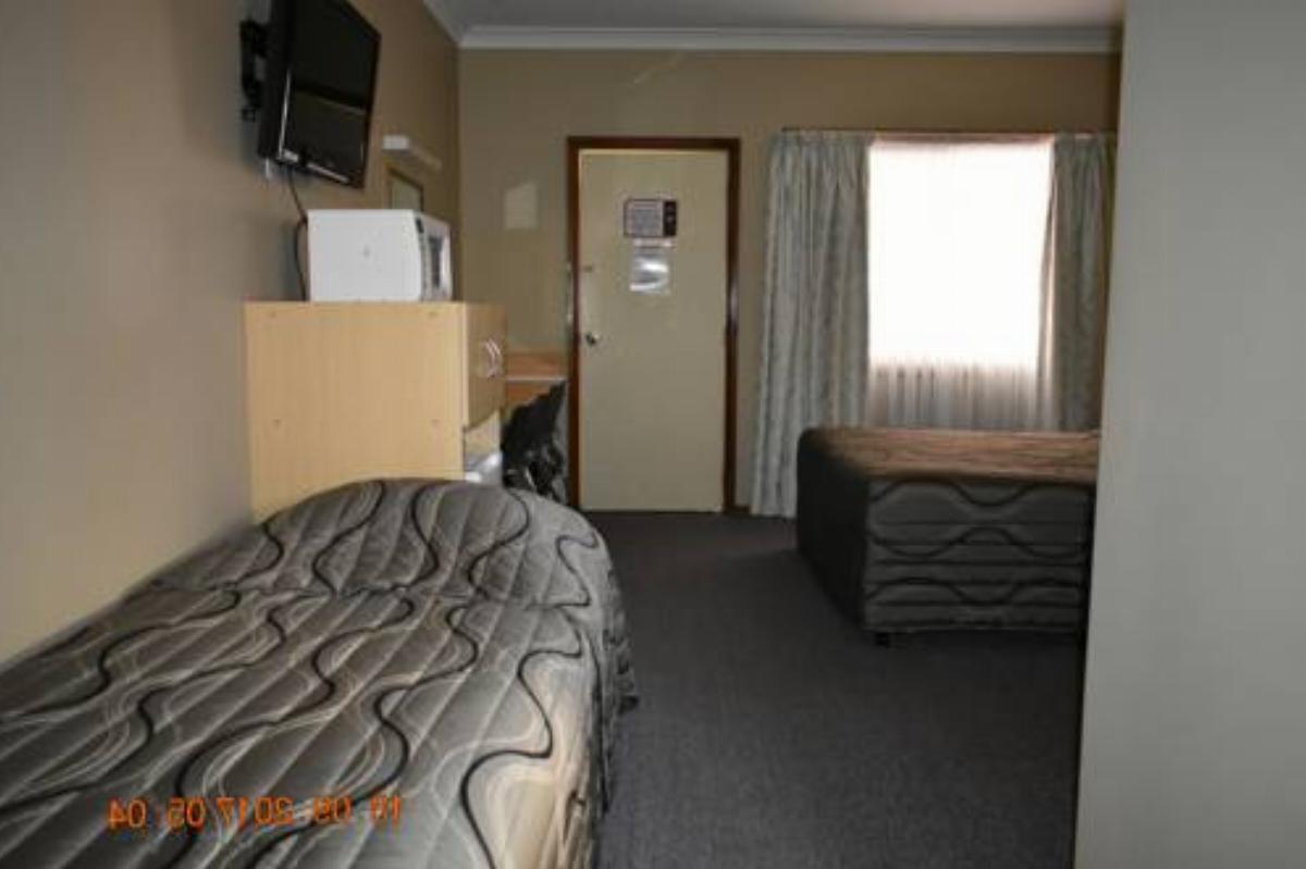Cooee Motel Hotel Gilgandra Australia