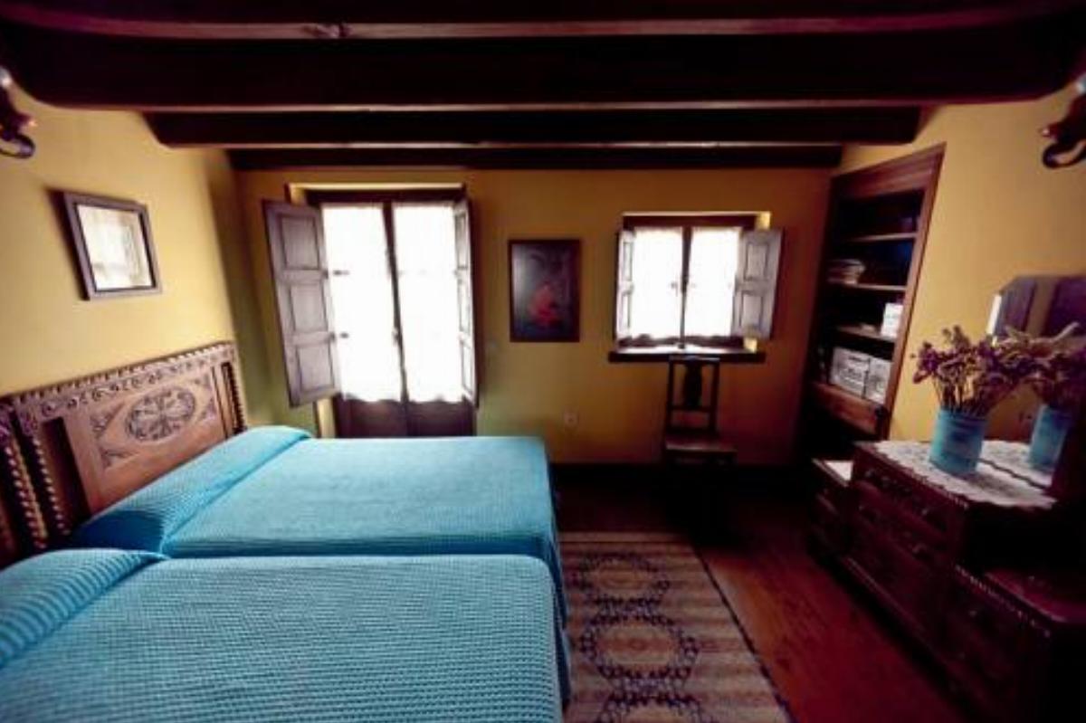 Coqueta casa, en un icónico pueblo de Asturias Hotel Espinaredo Spain