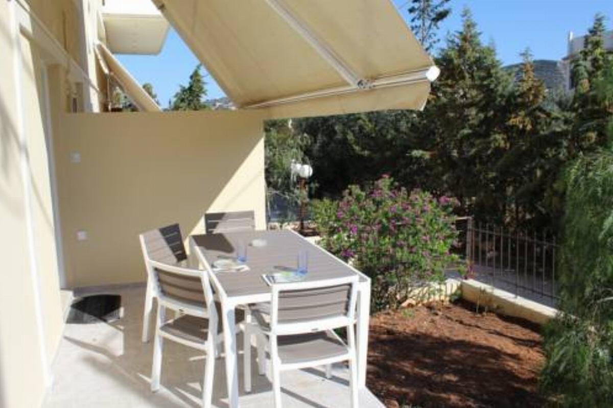 Cottage ELIZA with a cozy courtyard Hotel Lagonissi Greece