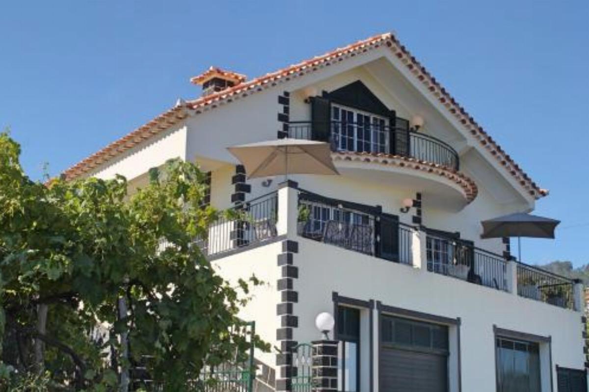 Couples , Families - Casa Vista Bela Hotel Estreito da Calheta Portugal