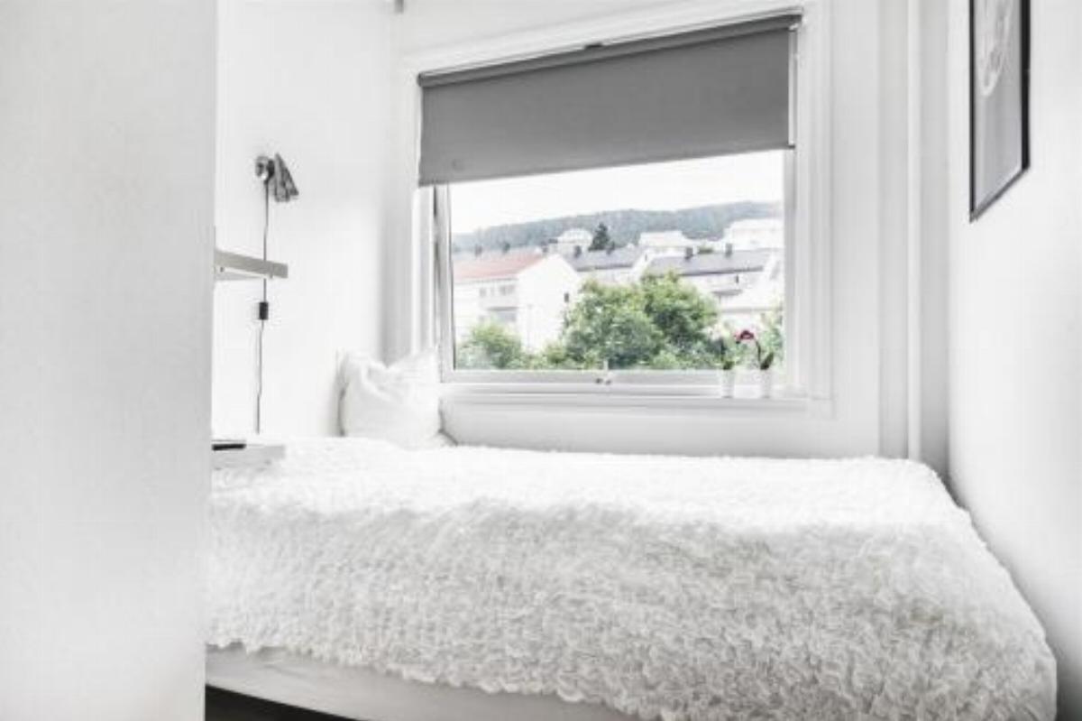 Cozy apartment close to Bergen center and University Hotel Bergen Norway
