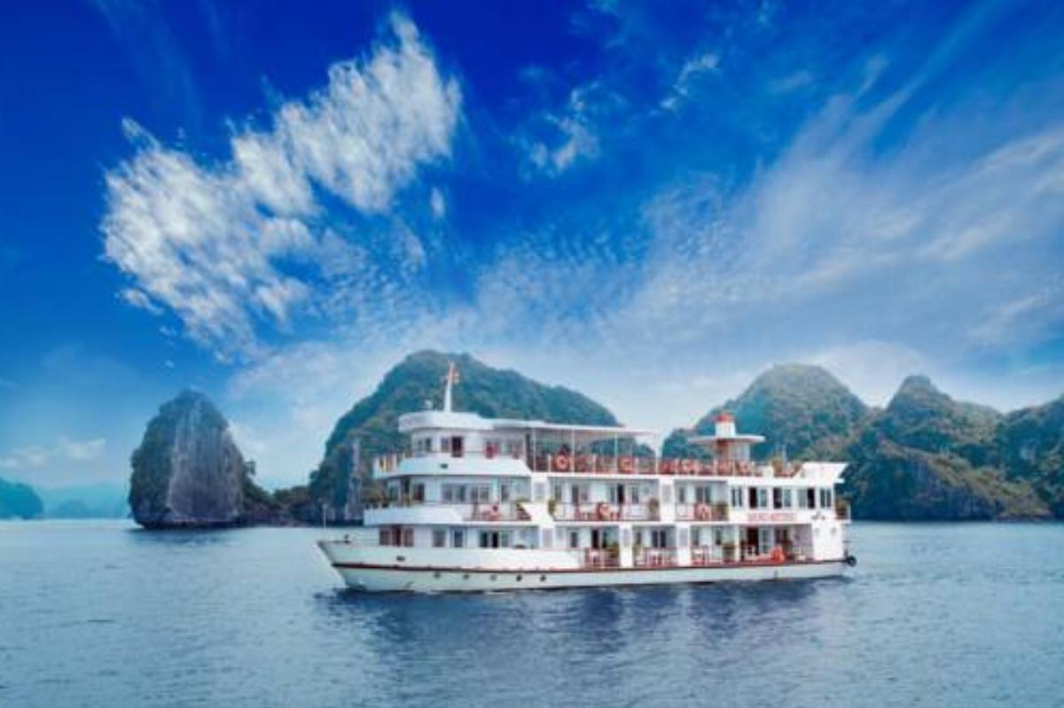 Cristina Diamond Cruise Hotel Ha Long Vietnam