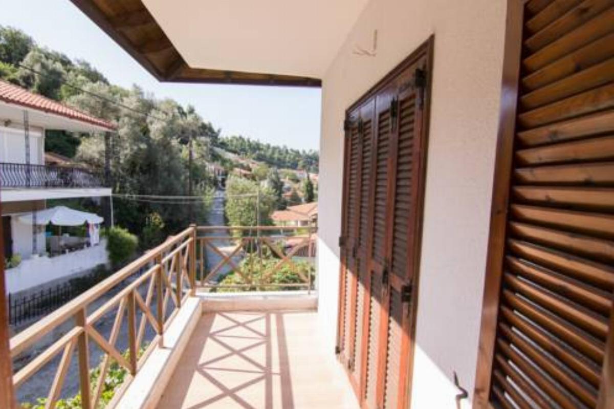 Dafni's Apartments Hotel Kriopigi Greece