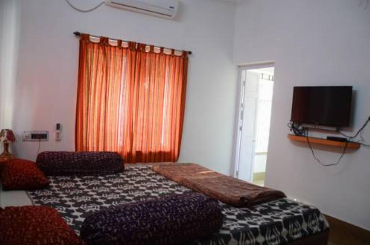 Dancinglights home stay Hotel Bolpur India