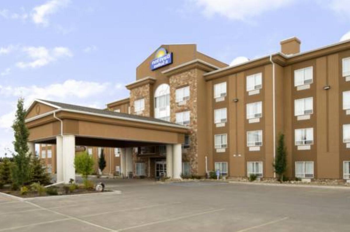 Days Inn and Suites Strathmore Hotel Strathmore Canada