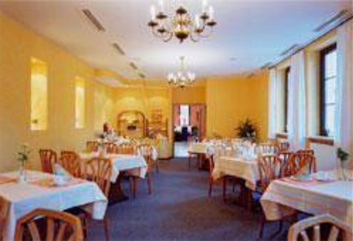 Deckert's Hotel & Restaurant Hotel Lutherstadt Eisleben Germany