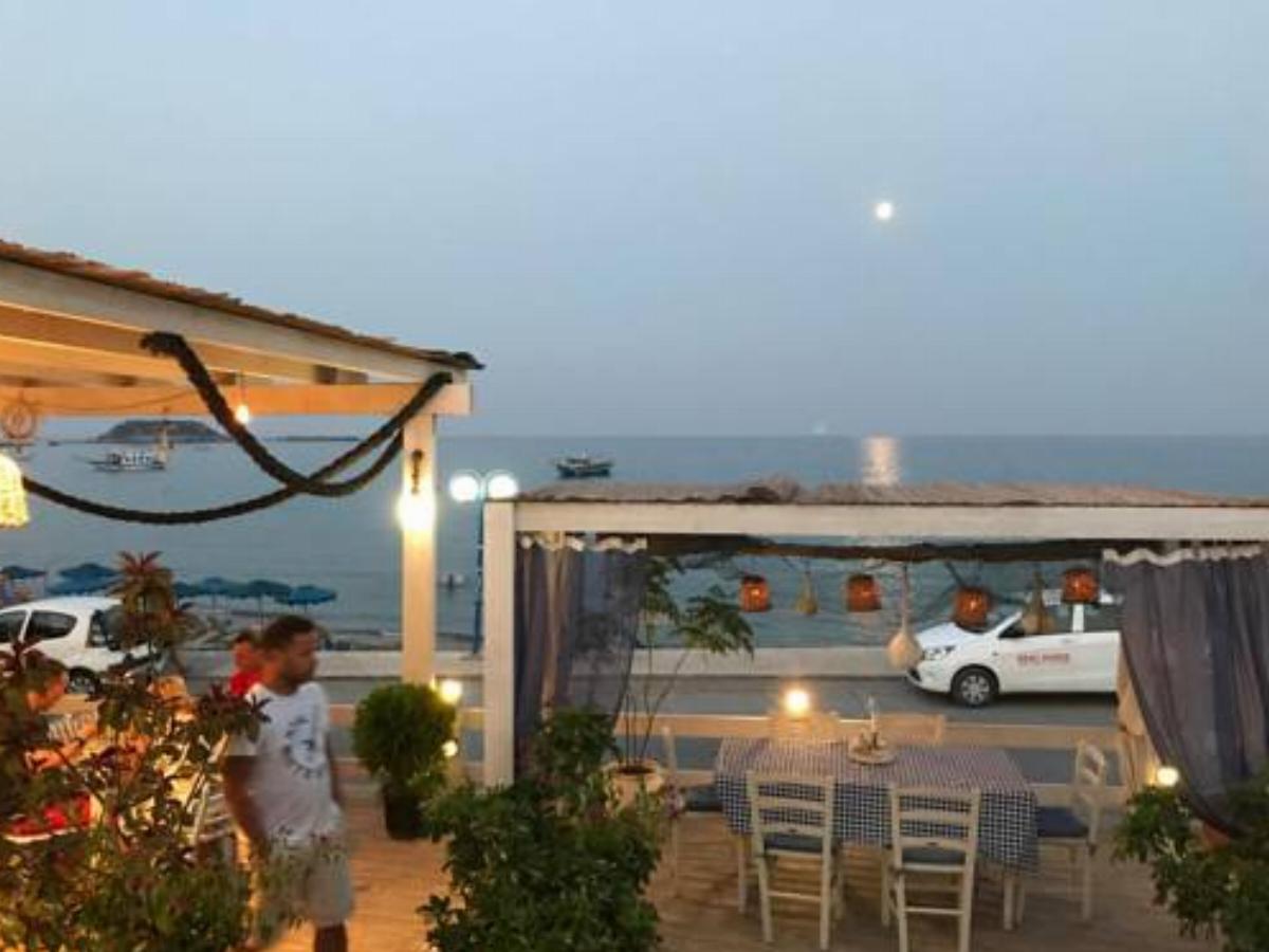 Delfini Beach Hotel Hotel Archángelos Greece