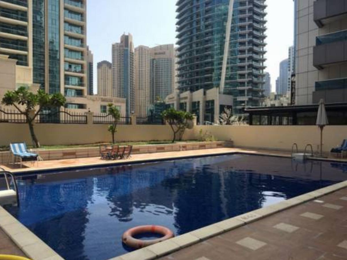 Deluxe Marina Studio Apartment Hotel Dubai United Arab Emirates