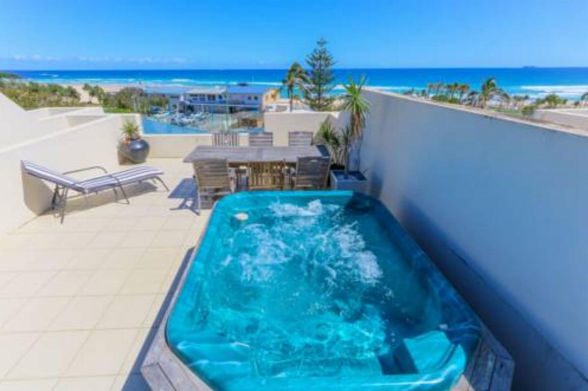 Deluxe Rooftop Paradiso Apartment Hotel Kingscliff Australia