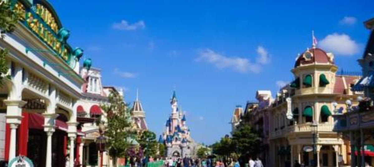 DisneyHolidayHome - Val d'Europe Hotel Magny-le-Hongre France
