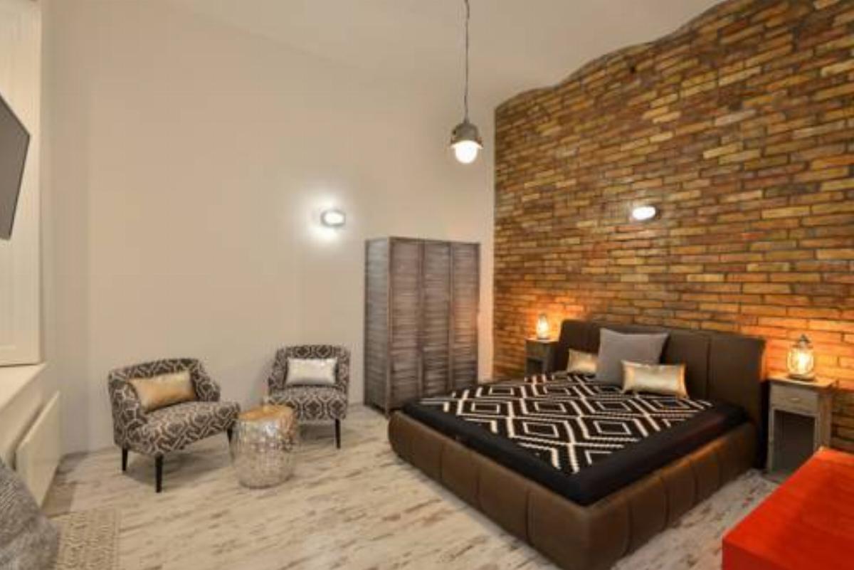Downtown Loft Style Apartment Hotel Budapest Hungary