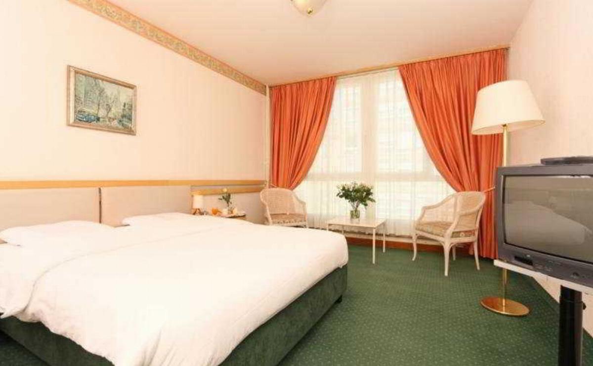 Drake Longchamp Swiss Quality Hotel Hotel Geneva Switzerland