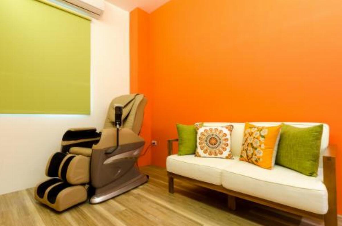 Dream House - Bathtub Massage Chair Homestay Hotel Luodong Taiwan
