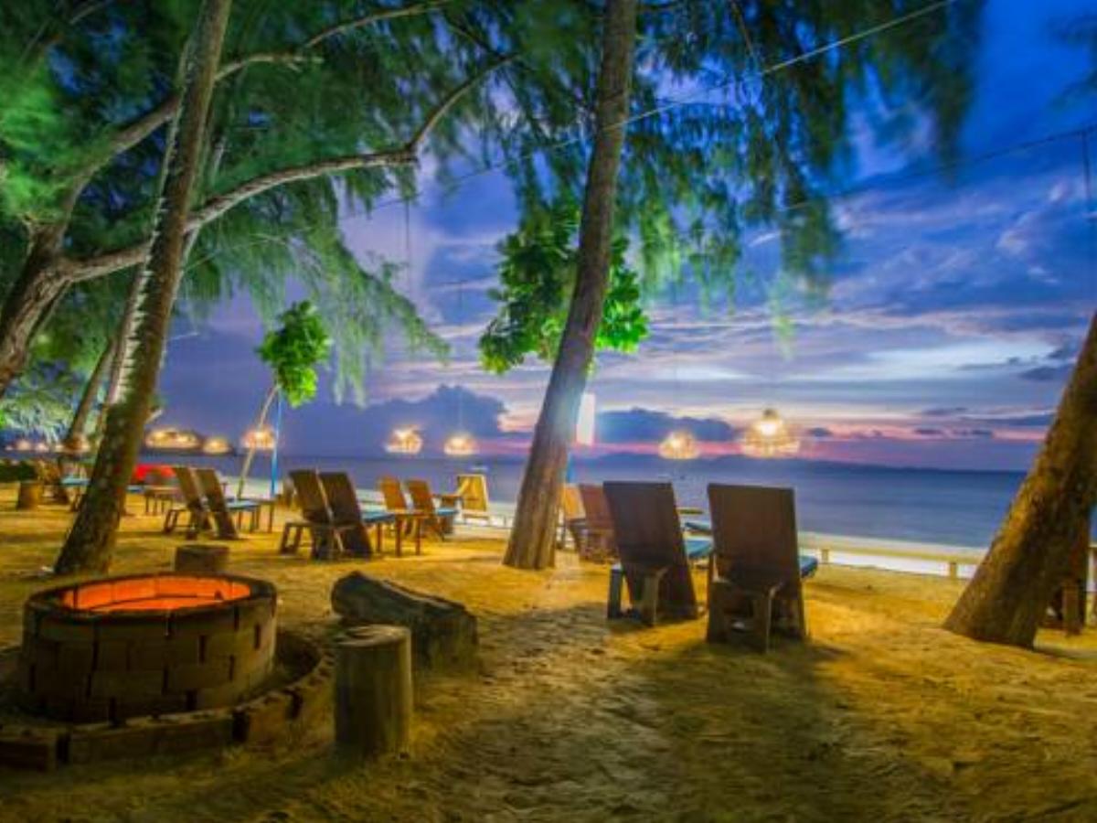 Dusit Thani Krabi Beach Resort Hotel Klong Muang Beach Thailand