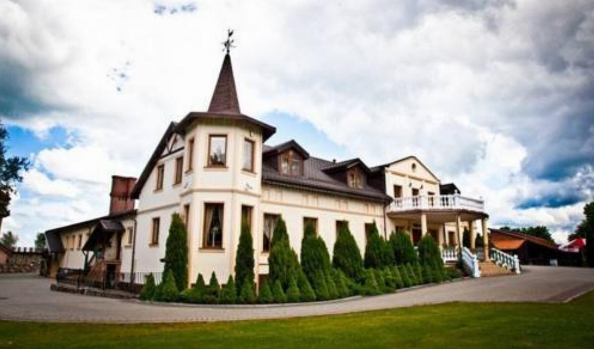 Dworek Dębówko Hotel Bartoszyce Poland