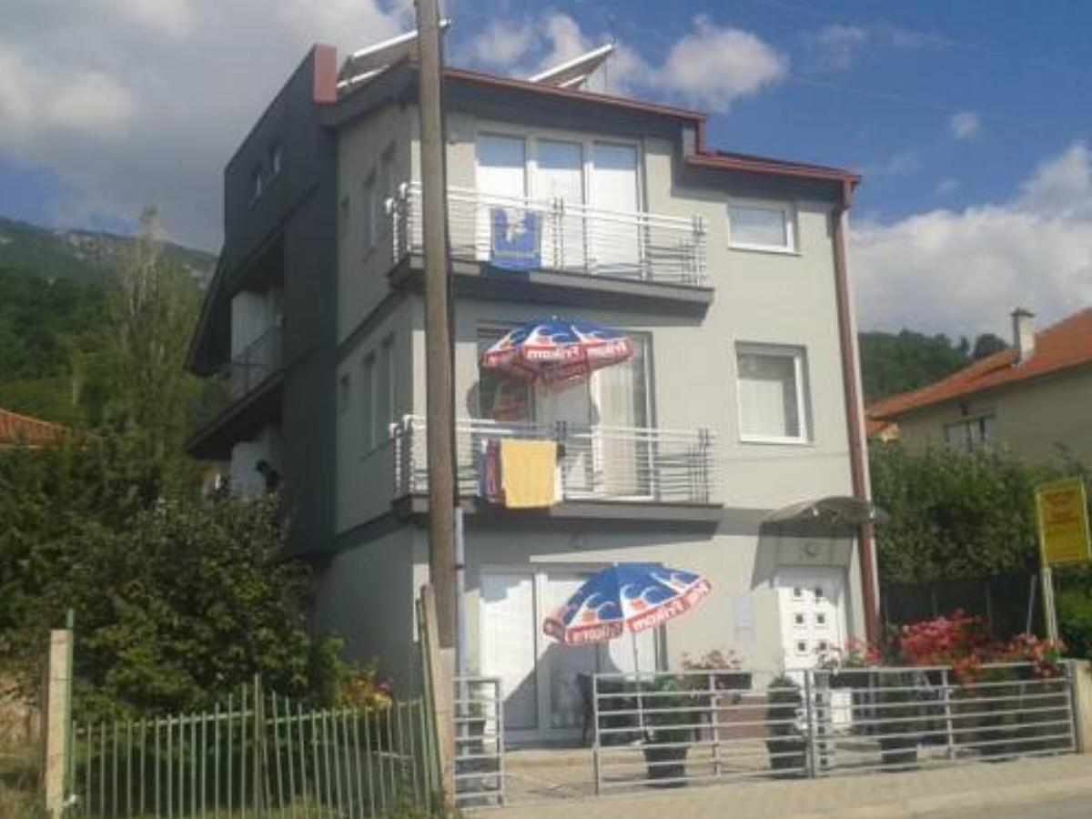 Dzale Apartments Hotel Peštani Macedonia