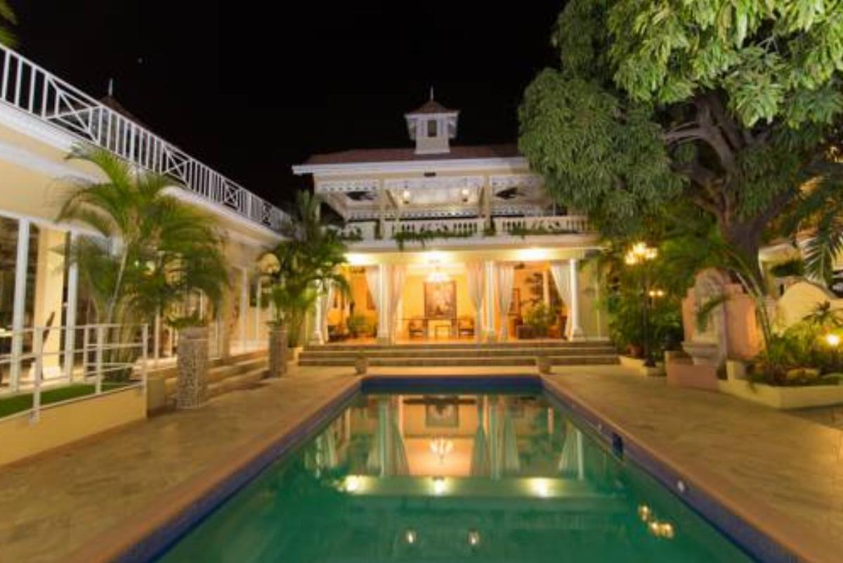 Eden Gardens Wellness Resort & Spa Hotel Kingston Jamaica