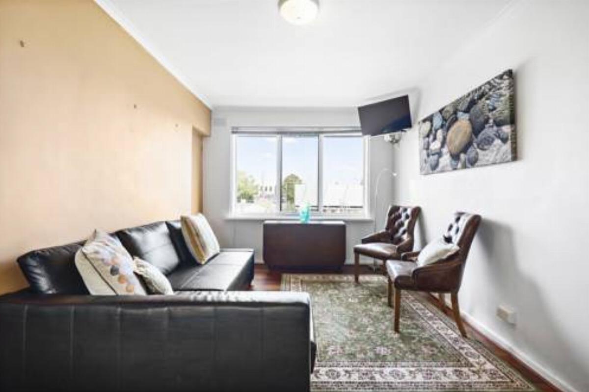Eleanor - Beyond a Room Private Apartments Hotel Fitzroy Australia
