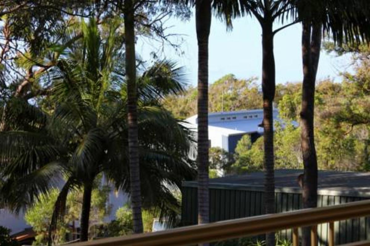 Eliza Palms Apartments Hotel Fraser Island Australia