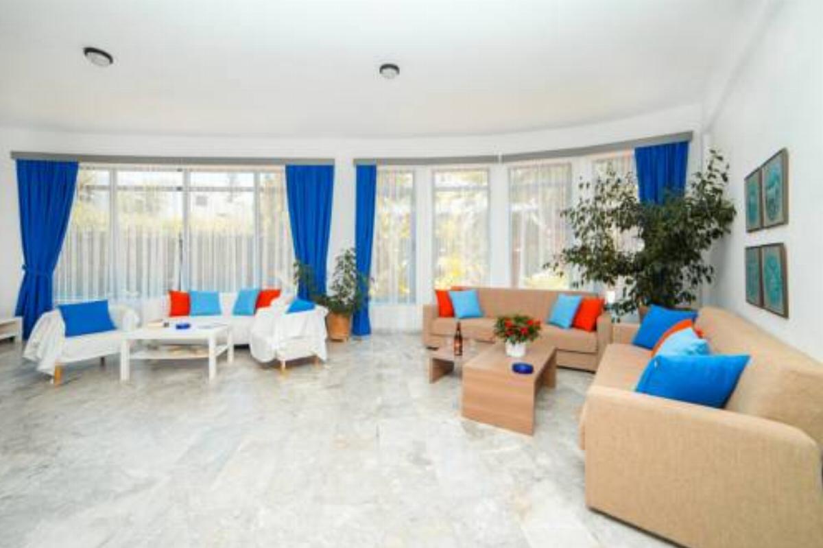 Elli Apartments Hotel Malia Greece