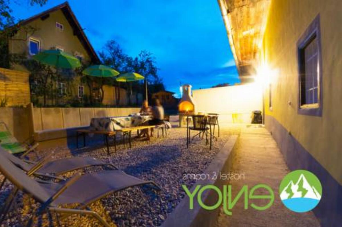 Enjoy Hostel Rooms Hotel Lesce Slovenia