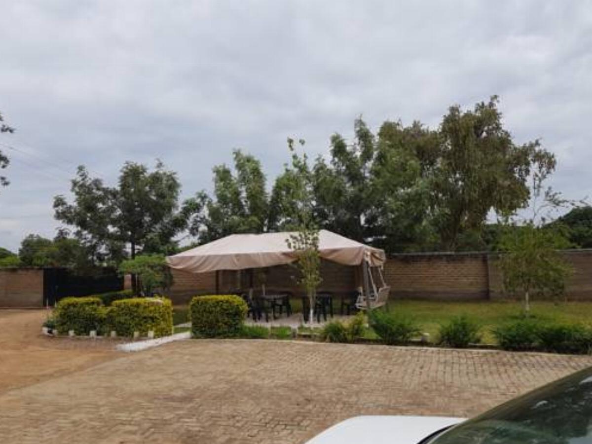 EnM Lodge Hotel Kalomo Zambia