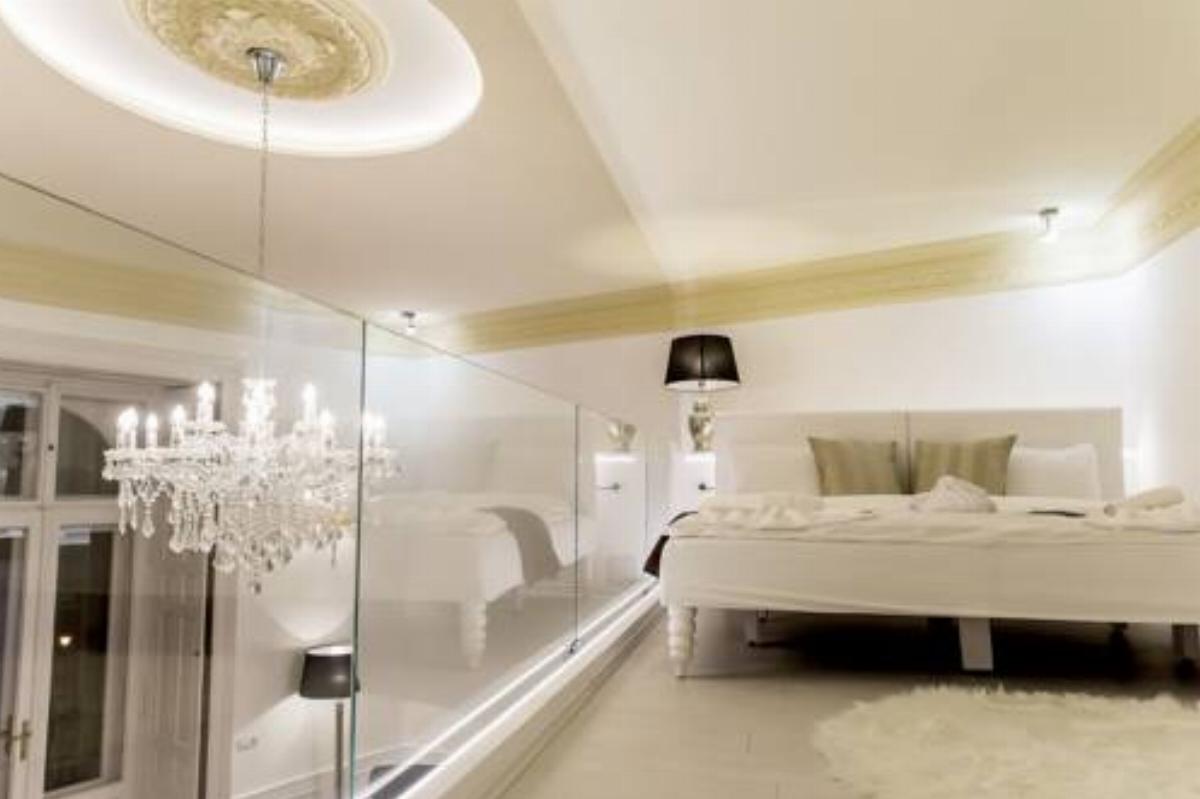 Enzo Capo Luxury Suites Hotel Budapest Hungary