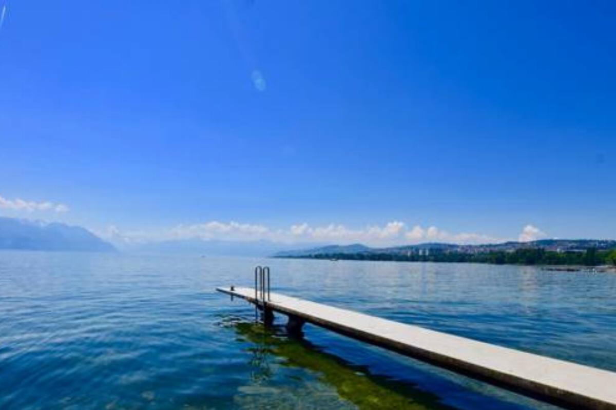 EPFL 3BD The Lake Villa in St Sulpice for 6PPL Hotel Lausanne Switzerland