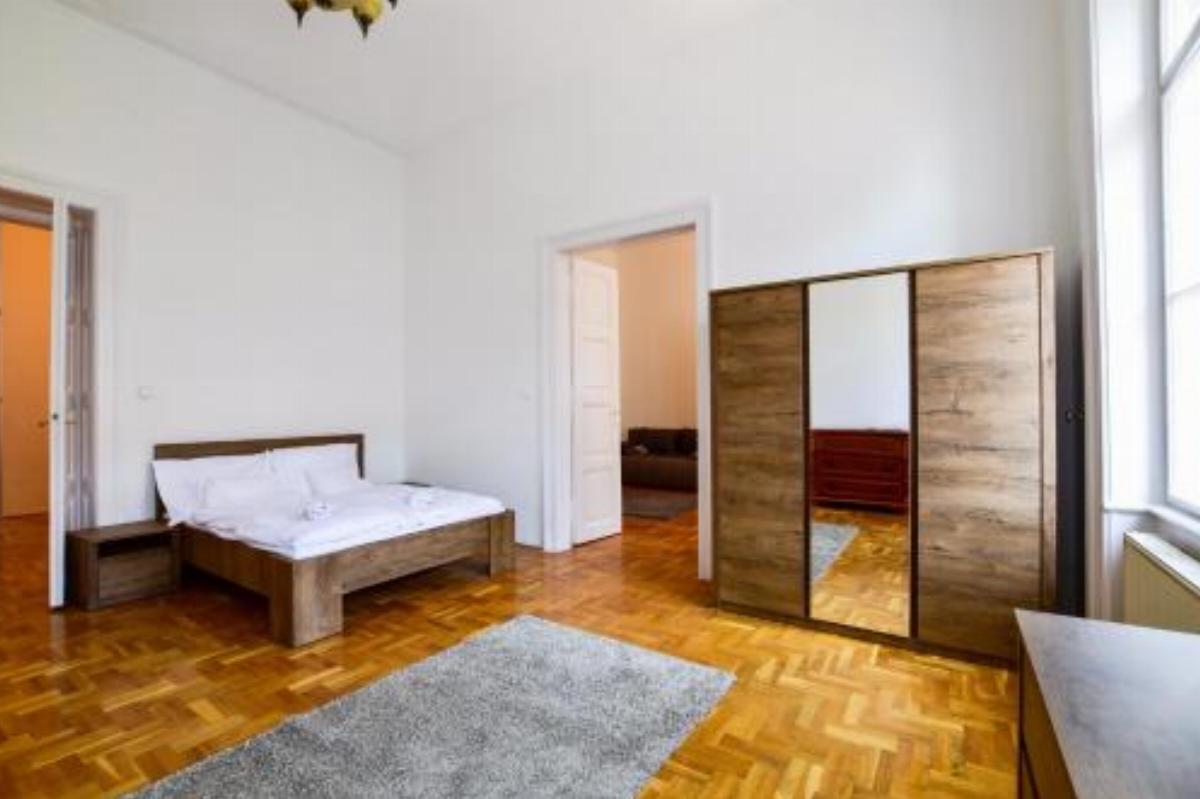 Extra Spacious Suite at Central Location Hotel Budapest Hungary