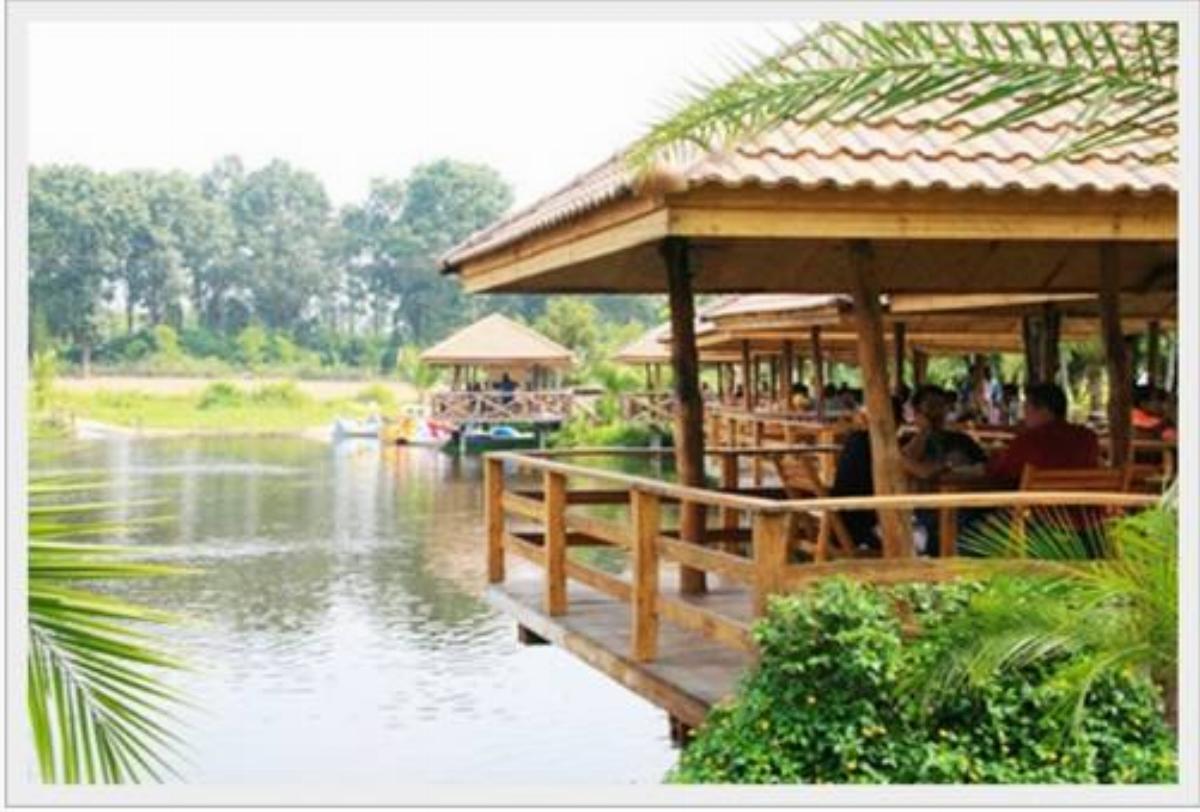 Fahluang Resort Hotel Chiang Phin Self Help Settlement Thailand