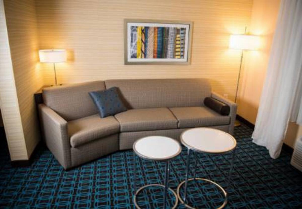 Fairfield Inn & Suites by Marriott Cincinnati Uptown/University Area Hotel Cincinnati USA