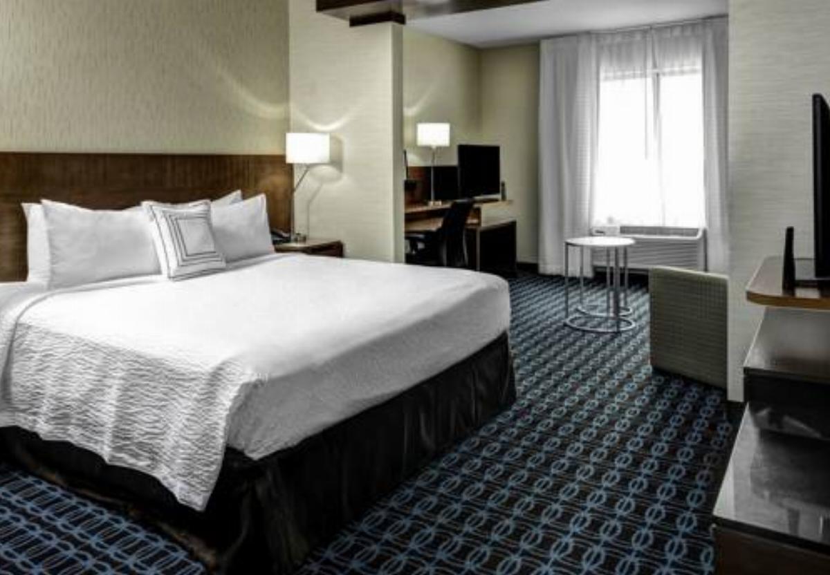 Fairfield Inn & Suites by Marriott Lansing at Eastwood Hotel Lansing USA