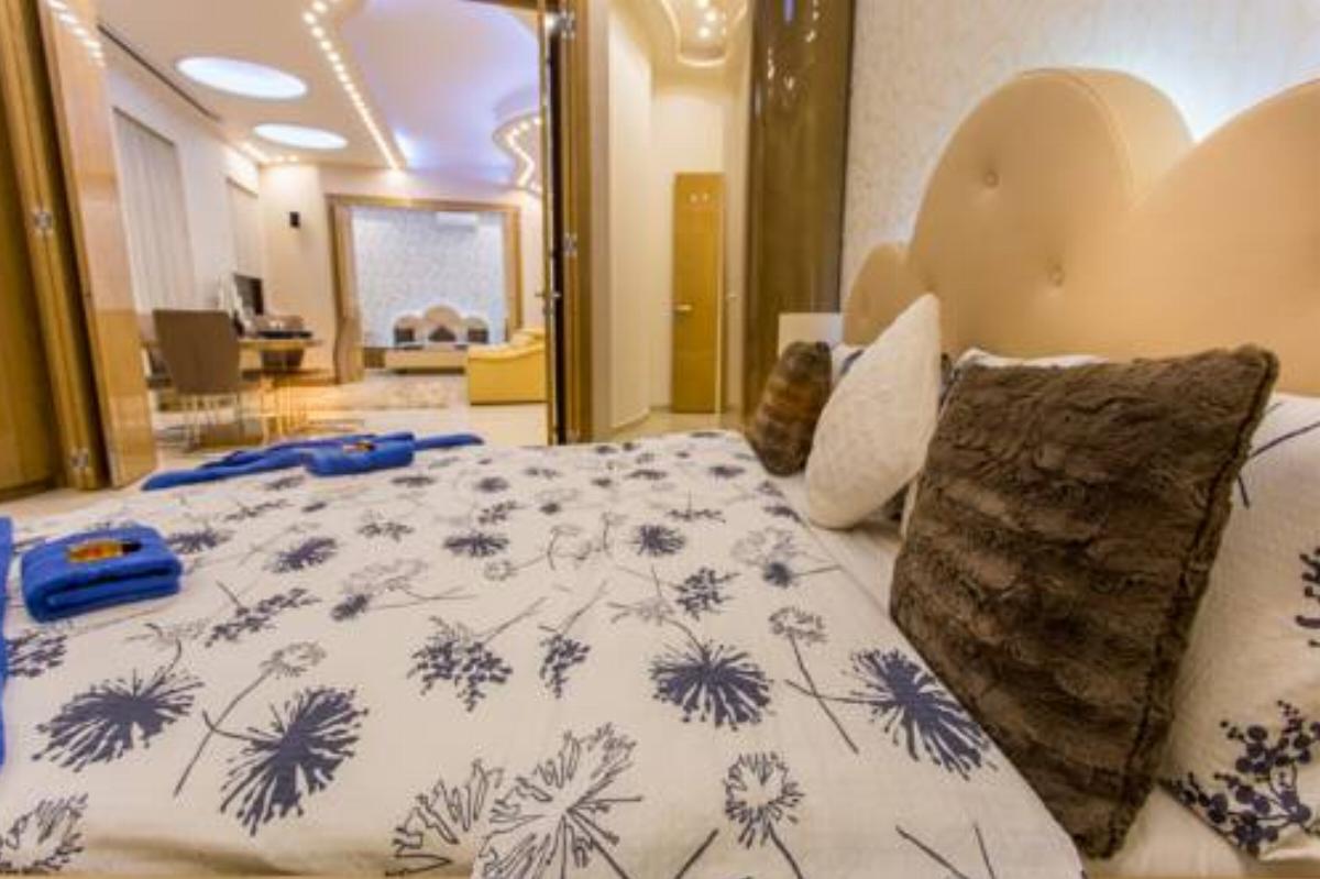 FamousAli Luxurious VIP Apartment Hotel Budapest Hungary