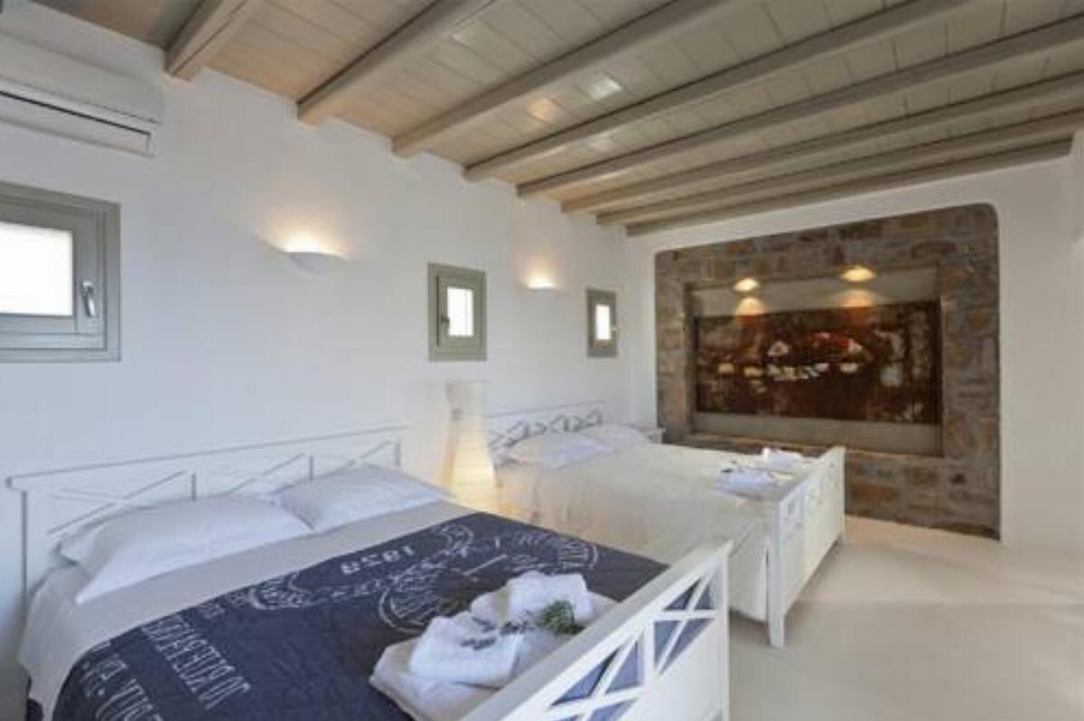 Fantastic 5 bd villa in Agrari, perfect for family Hotel Ano Mera Greece