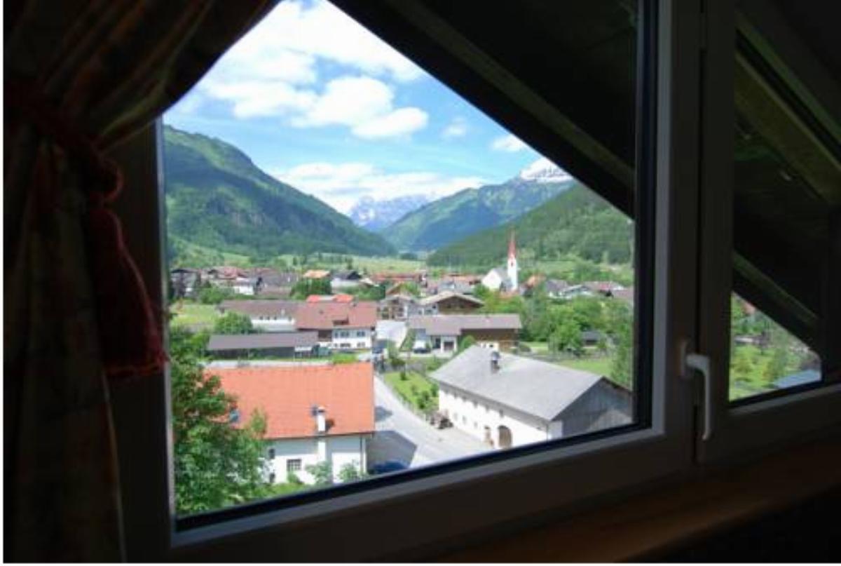 Ferienwohnung Pension Tirol Hotel Bichlbach Austria