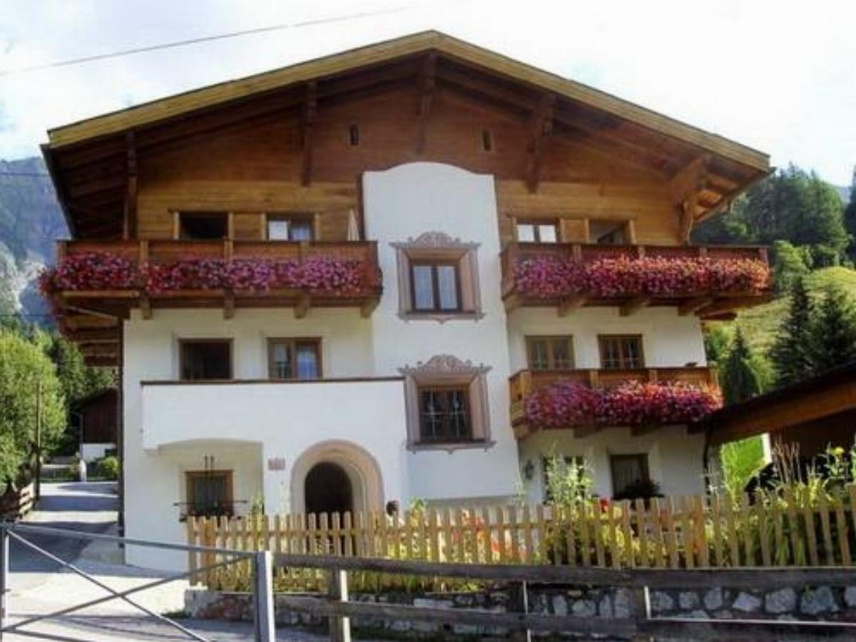 Ferienwohnungen Herlinde Hotel Pettneu am Arlberg Austria