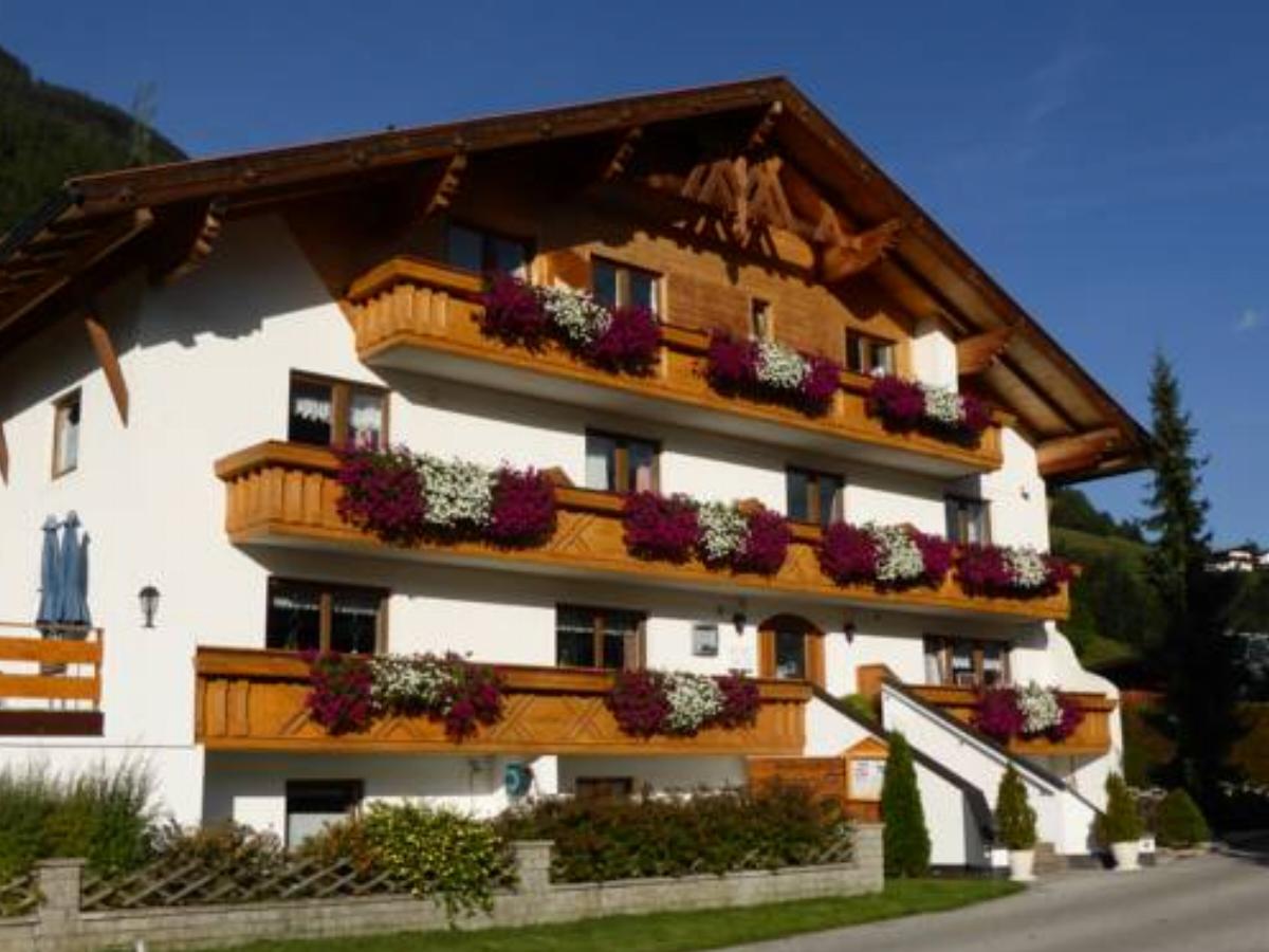 Ferienwohnungen Pitztaler Nachtigall Hotel Arzl im Pitztal Austria