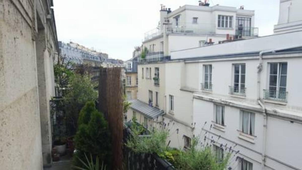 FG Apartment - Montorgueil, Rue Greneta Hotel Paris France