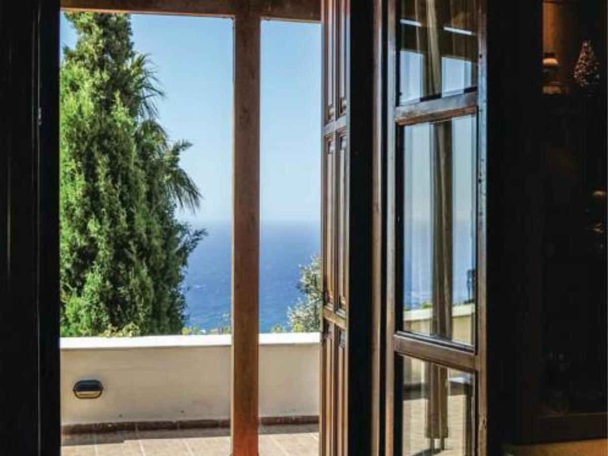 Five-Bedroom Holiday Home in Agios Vasilios Hotel Agia Paraskevi Greece